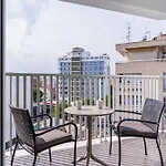 Local Host Living - Signature In Appartement Nicosie