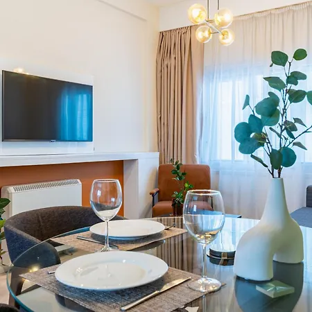 Local Host Living - Signature In * Lefkoşa
